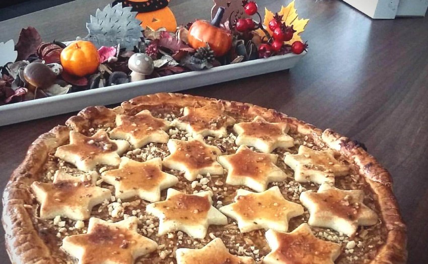 rácsos almás pite